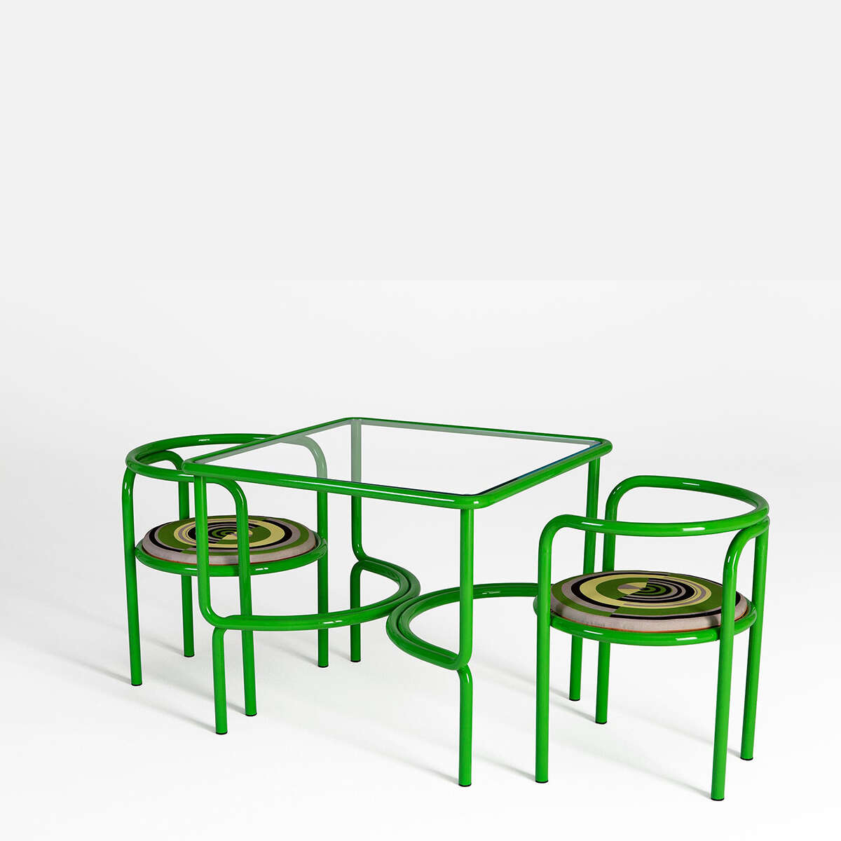 Exteta Locus Solus Chair 1 and table The Modern Garden Co