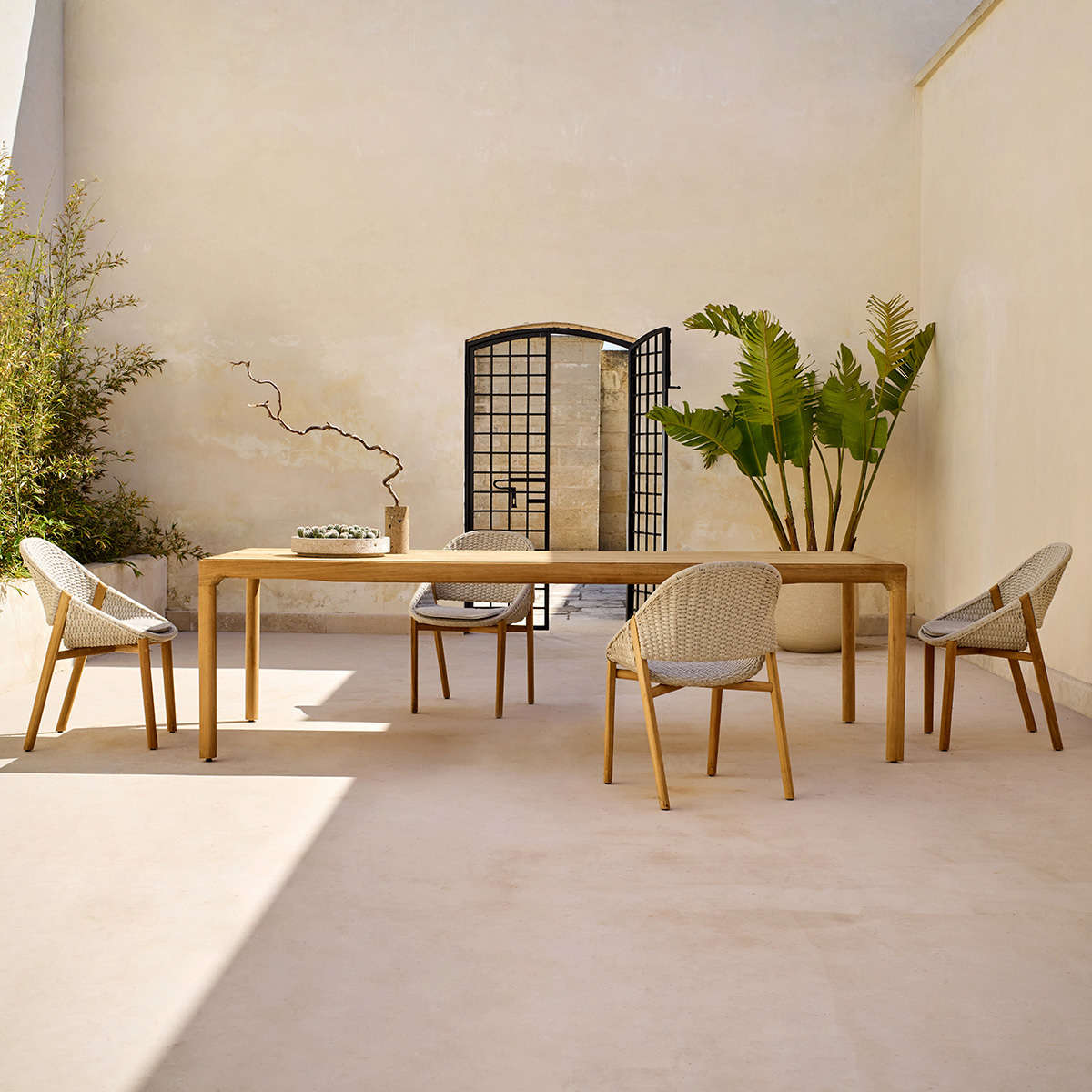 Elio Armchair Illum Dining Table Teak A 0 Modern Garden Co